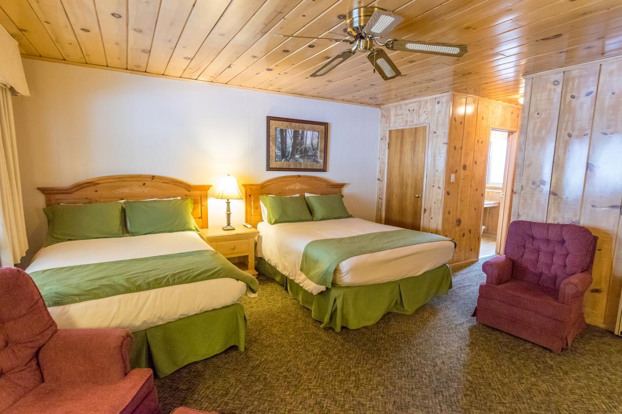 June Lake Motel Экстерьер фото